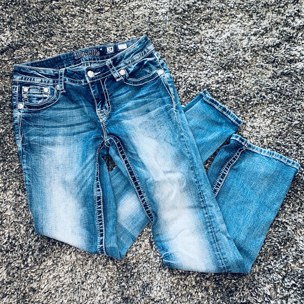 NEW MISS ME BOOT CUT JEANS SIZE 28